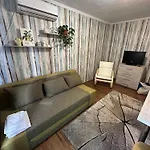 Garsoniera Cernei Apartmán