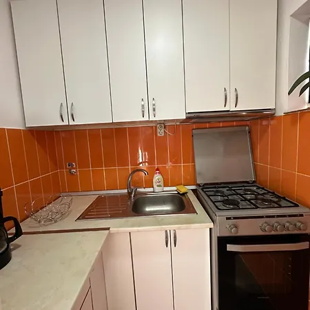 Apartmán Garsoniera Cernei